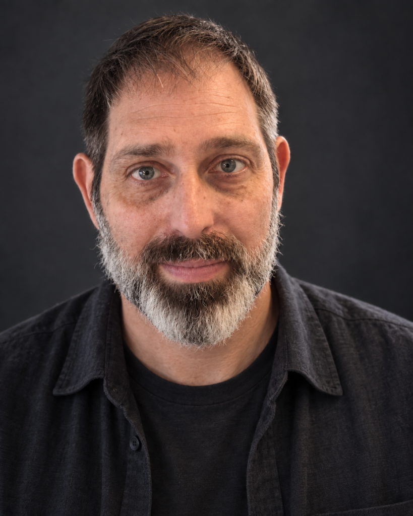 Itay Segal — digital marketing and ecommerce manager